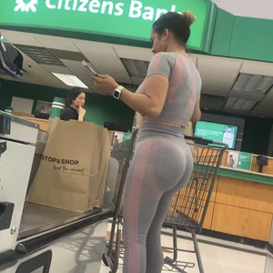Juicy Booty Latina in Tight Grey Leggings (VTL, See Thru, Faceshot)