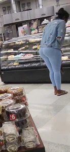 Phat ass ebony