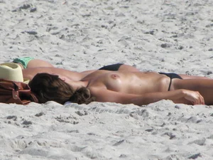 Sexy girls on South Beach some topless
