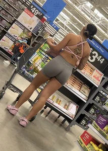 Beautiful slim thick Latina in nvgtn (deep wedgie)