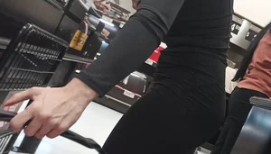 Incredible fitness girl in black bodysuit, not so pretty but a very hard good ass [OC]