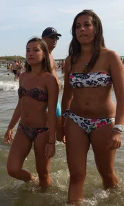 Hot candid beach girls creepshots gallery