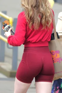 Pretty girl with short shorts wedgie and a great butt & face shots