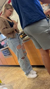 Caught By A Fresh Blonde Pawg, Then The Show Starts