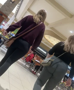 What’s better than one ass? Two asses!