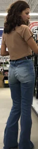 Slim booty Wyoming gal - I’d like to lick her Jackson Hole