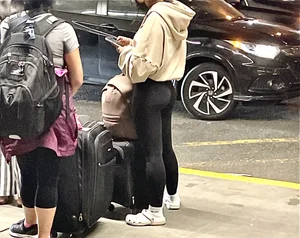 Asian teen with toned ass