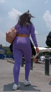 PAWG mexicana en Leggings