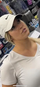 Battle Of The Blondes pt.1 (red vs blue)
