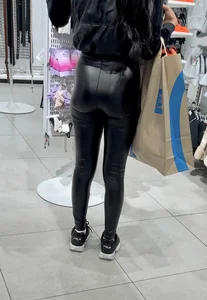Hottest bubble ass in shiny black leggings