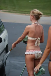 Various sexy girls at car washes in bikinis