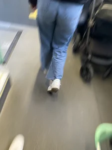 Ass in Loose Jeans in a Public Bus Creepshot