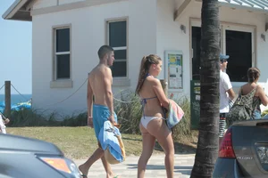 Sexy Florida girls in bikinis