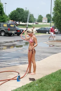 Various sexy girls at car washes in bikinis