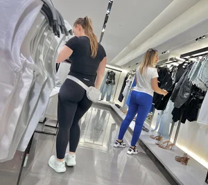 2for1 special (oc) one thick pawg and one thick Latina milf