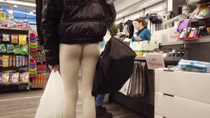 Very tight ass of slim T in grey leggings