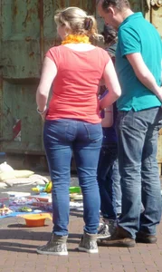 Street candid milfs wearing tight jeans