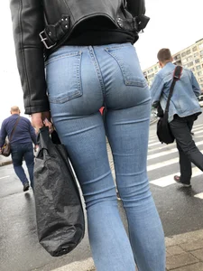 Hot Booty in Tight Jeans - Girl in Leather Jacket Street Candid