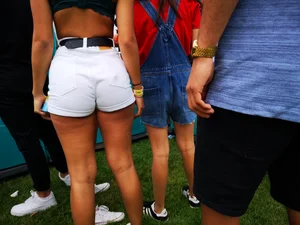 Short jeans in the festival