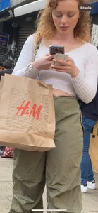 Jiggly round ass of a blonde beauty in cargo pants + Face shots