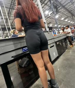 Latina scrunch ass. Asian in Lulu