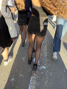 Carnival girls