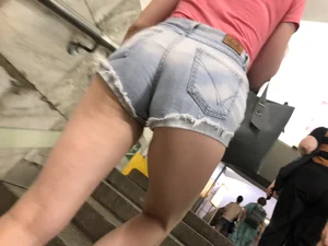 Gorgeous Legs And Butt in Denim Shorts And Feet in Sandals - Creepshots Gallery in a Subway Train and on an Escalator