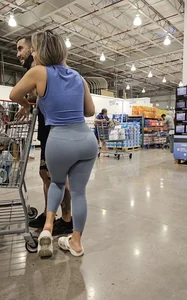 Latina big booty!