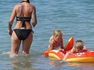 Beach and bikini candid girls
