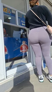 Perrazo culazo morena mexicana VPL