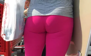 Blondes great ass in pink leggings shopping at Target