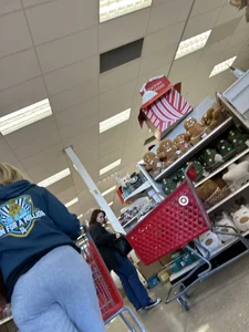 OC who’s your fav? Cakes + some face shots Caught three at target 2 leggings 1 in sweats OC