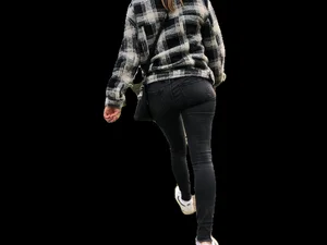 Brunette with hot ass in jeans stoling the show