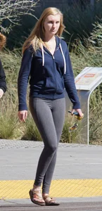 Skinny Arizona State University blonde college girl in grey leggings