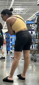 Petite cute milf in black shorts+vpl‼️