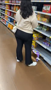 Random caps (pawg,latinas,bbw,petite)
