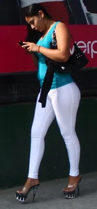 Big Chubby Booty in Tight White Pants Street Candid Gallery