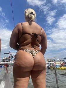 Blonde with huge ass in thong bikini