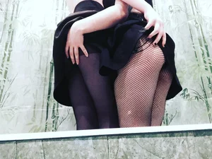 Girls Taking a Group Selfie Touching Each Other’s Butts
