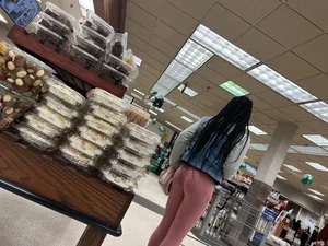 Slim thick pyt with vpl. (OC)