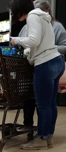 Chunky Legs and Ass in Tight Blue Jeans at the Supermarket Closeups