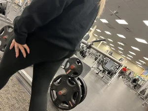 Gym tour with pawg (oc)