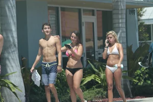 Various sexy Florida beach and bikini girls