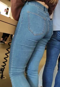 Apple store beauty