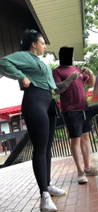 BIG Black Lululemon Butt