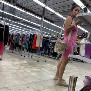 Pink latina