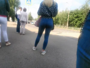 Stocky Ass in Tight Blue Jeans Suburban Bus Station Creepshots