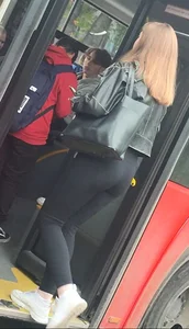 Pretty girl, black leggings, big ass, face