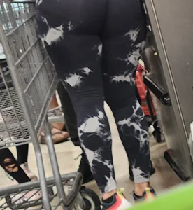 Out In The Wild 22( Huge ass in black leggins)