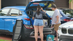 Neighbors PHAT ASS  in shorts